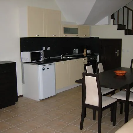 וילה Velika Garden Villas *