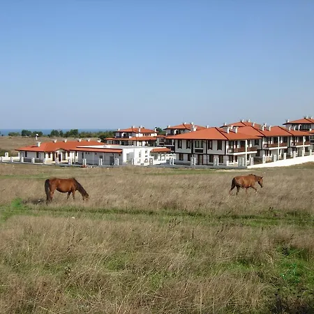 וילה Velika Garden Villas לוזנטס