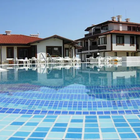 וילה Velika Garden Villas